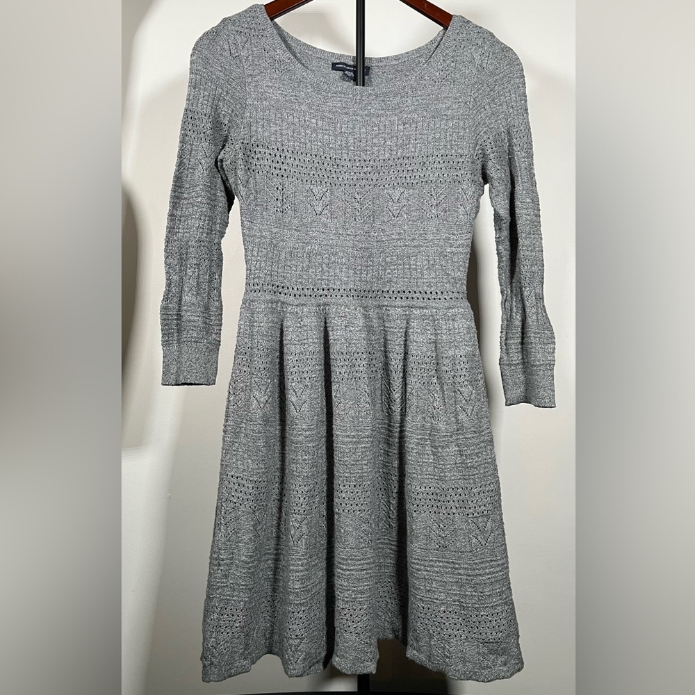 American Eagle Outfitters Gray 3/4 Sleeve Knit Fit-and-Flare Sweater Dress